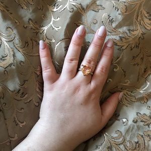 Silver Trillion Shape Peach Rhinestone Ring